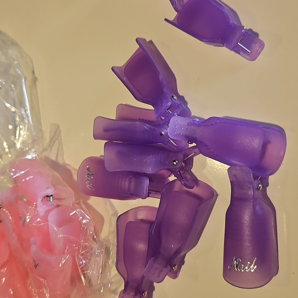 Nail Soak Off Clips